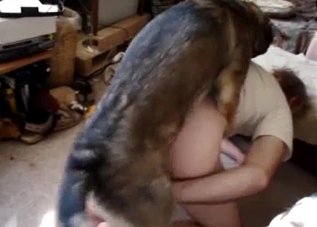 Sexy pooch pounds that perky ass